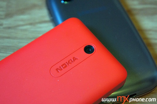 Nokia Asha 501, Samsung Galaxy Pocket Neo