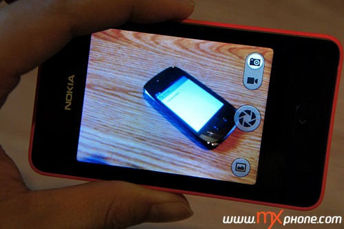 Nokia Asha 501, Samsung Galaxy Pocket Neo