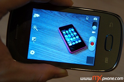 Nokia Asha 501, Samsung Galaxy Pocket Neo