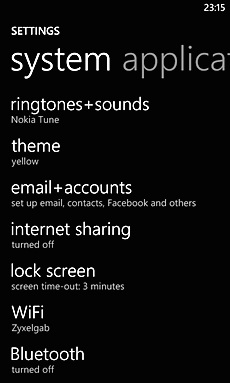 Nokia Lumia 820