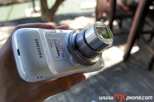 Samsung Galaxy S4 Zoom