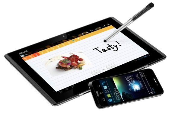 ASUS Padfone เปิดตัวแล้วใน MWC ได้ทั้งมือถือและแท็บเล็ตในเซ็ตเดียว / Transformer Pad อีก 2 รุ่นใหม่