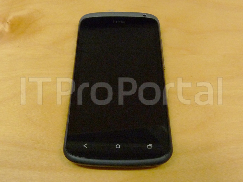 โหมโรงก่อนเริ่มงาน MWC ด้วย HTC One S ภาพหลุดเครื่องจริงตัวเป็นๆ