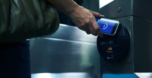 Apple อาจจะใส่ NFC ใน iPhone รุ่นต่อจาก 4S