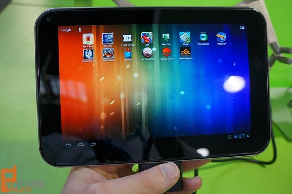 โผล่เงียบ Tablet ลึกลับขนาด 7.7 นิ้วของ Toshiba แรงระดับ Quad-Core และมาพร้อม ICS
