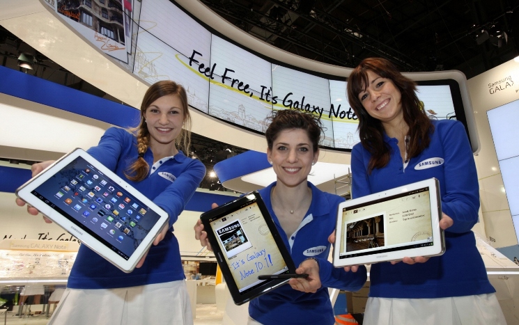 ซัมซุงเผยโฉมสุดยอดนวัตกรรมมือถือครั้งแรกในโลก เปิดฉาก “Galaxy Beam” และ “Samsung Galaxy Note 10.1”