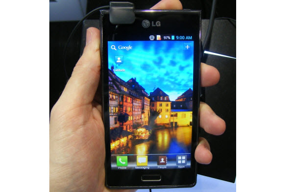 LG ขอลุยแหลกจ้าง R&D มาดูแล Smartphone อีก 4 เท่าในปีนี้