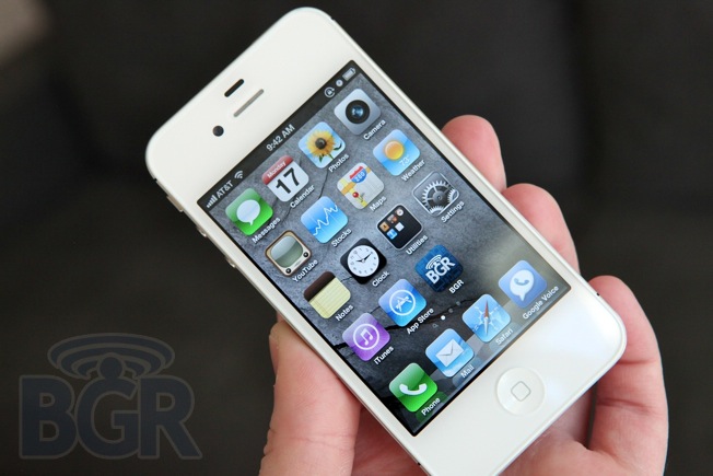 ไม่จบ! อีกแหล่งข่าวบอก iPhone รุ่นใหม่ขนาดหน้าจอเท่าเดิมรองรับ LTE เปิดตัวไตรมาส 3