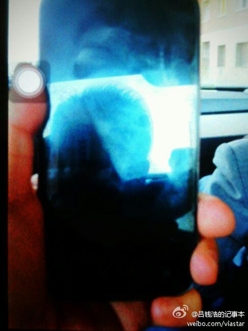 ว่าที่ Smartphone ที่บางที่สุดในโลก? ZTE Athena กับความบางเพียง 6.2 มม.