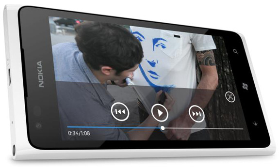 Nokia บอก Lumia 900 จะได้รับ Windows Phone 7.8 ในอีกไม่กี่สัปดาห์