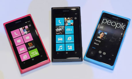 หลุดเอกสารชำแหละความสามารถ Windows Phone 7.8 กับ 8 ของ Nokia