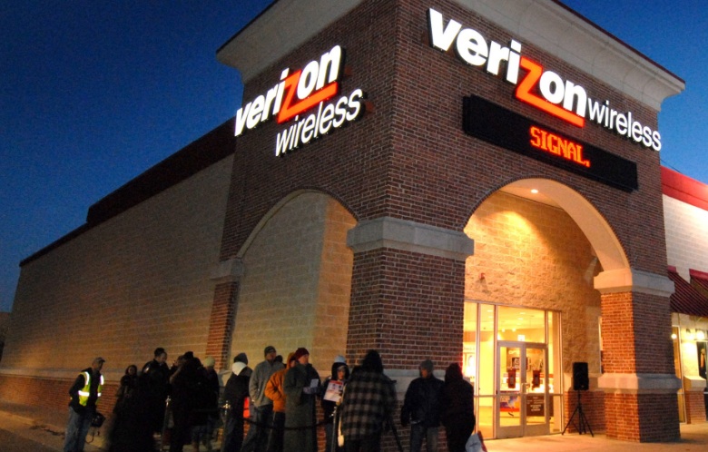 ท่าทีจาก Verizon สรุปได้ว่า iPhone 5 วางขายแน่ 21 กันยายนนี้ ?