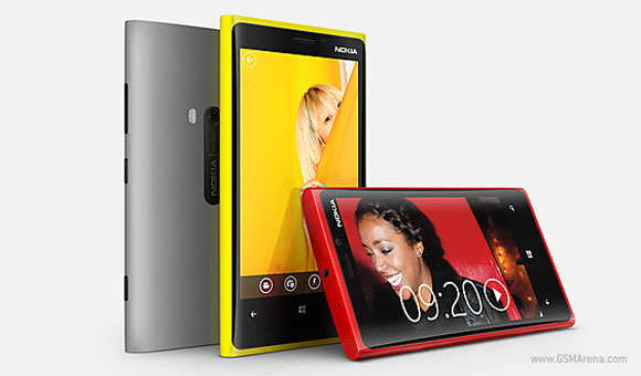 คอนเฟริ์มราคา Nokia Lumia 920 และ 820 ที่ยุโรป