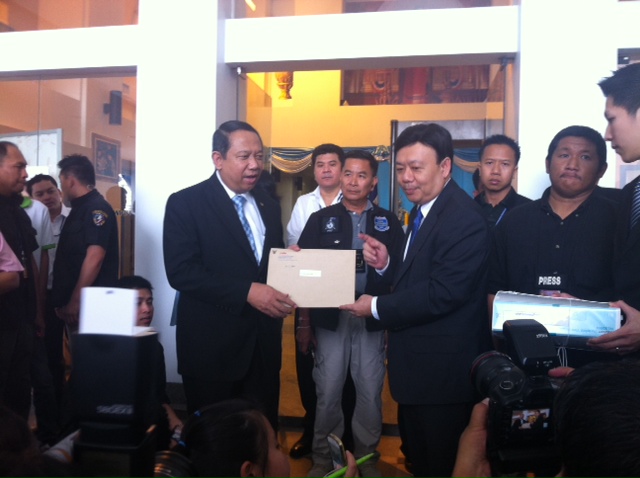 กสทช. นำเอกสารประมูลคลื่นความถี่ 2.1GHz ยื่นให้ 4 องค์กรตรวจสอบ ยืนยันความโปรงใสกับประชาชน