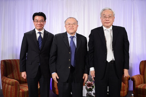 เปิดใจมุมมองของทั้ง 3 เครือข่าย หลังการประมูล 3G และไขข้อข้องใจ “ขณะอยู่ในห้องประมูล 3G ทำอะไรกันบ้าง”