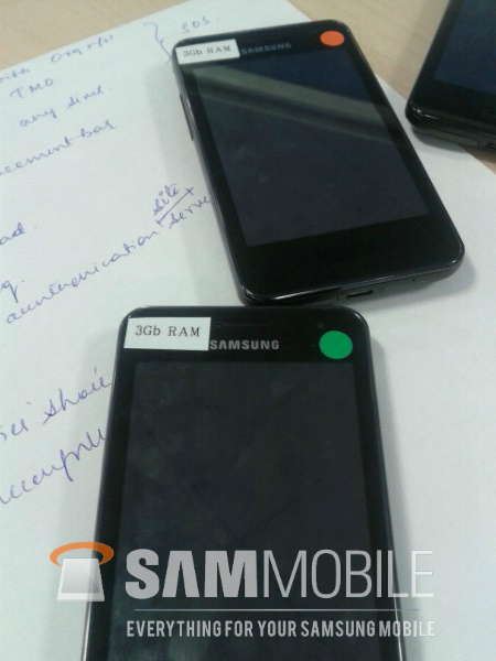 Samsung กำลังทดสอบ Galaxy รุ่นใหม่ที่มาพร้อมแรม 3GB อยู่ ?