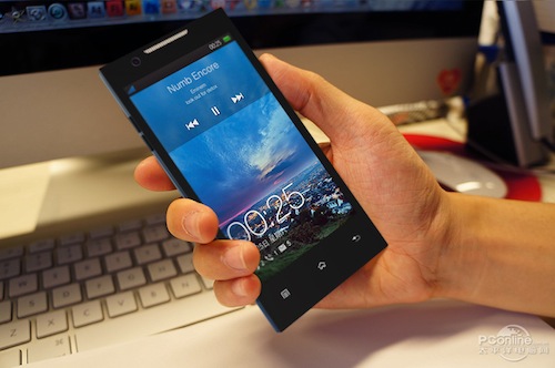 ภาพชัดๆของ OPPO Find 5 พร้อมรายละเอียดฉบับยืนยัน