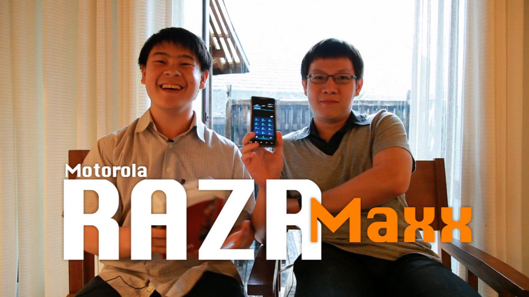 Power ON #028 : Motorola RAZR Maxx