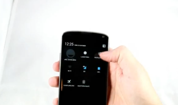 หลุดเบาๆ… พาชมลูกเล่นใหม่แกะกล่องใน LG Nexus 4