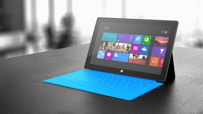 Microsoft Surface ยอดจองถล่มทลาย เลื่อนกำหนดส่งมอบ