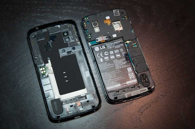วิชางัดแงะขั้นสูงสามารถถอดเปลี่ยนแบตเครื่อง LG Nexus 4