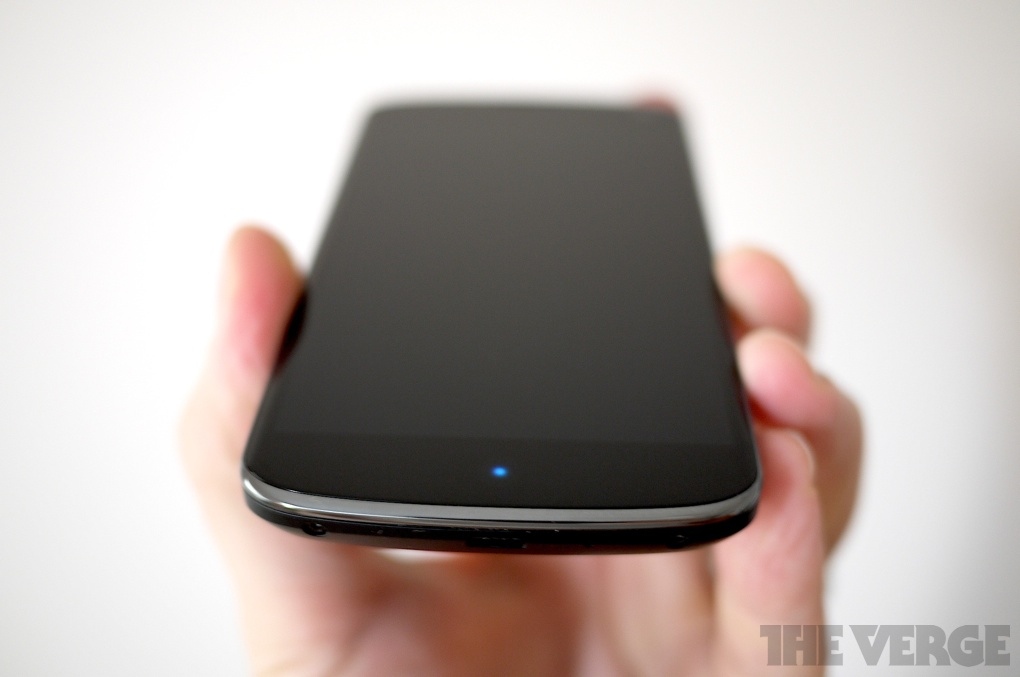 Google Nexus 4 มาทดสอบ Drop Test กัน…