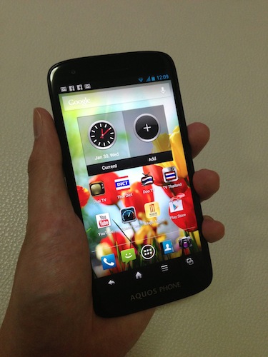 Preview: Sharp AQUOS Phone SH930W สุดยอดของหน้าจอในเวลานี้