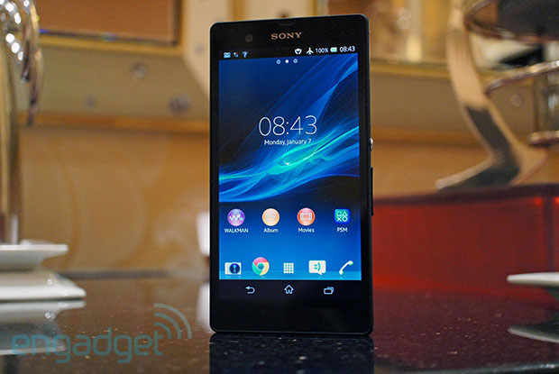 XPERIA Z เป็นมือถือ quad-core+LTE ของนักเดินทาง