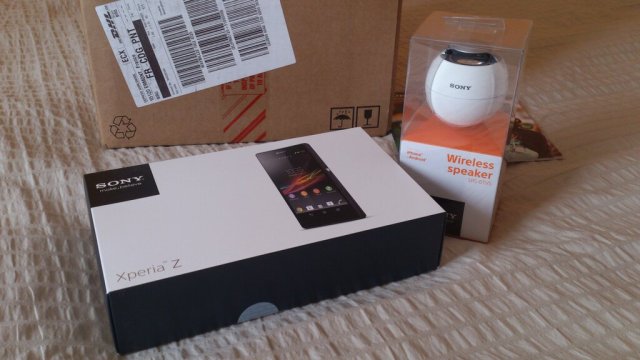 คิวอีกยาว… Sony XPERIA Z ขายหมดเกลี้ยงตั้งแต่วันแรก