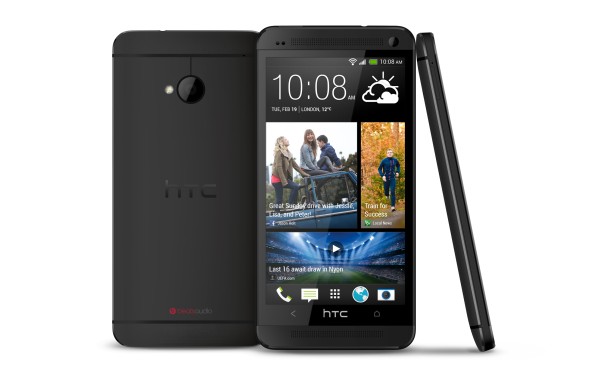 พยายามจัง…HTC One สามารถใส่ Backup iPhone เข้าไปในเครื่องได้