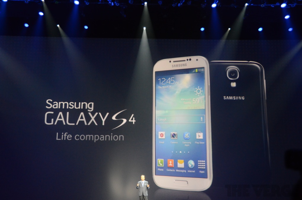 เปิดตัวแล้ว Samsung Galaxy S4 รูปร่างคล้ายเดิมแต่หน้าจอสุดหรูพร้อม Feature ตื่นตาเพียบ (Update 100%)