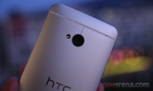 ยังขายไม่ครบทั้งโลก แต่อัพเดทกันต่อกับ HTC One