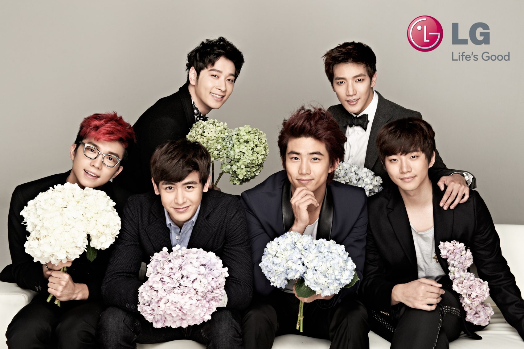 แอลจีมอบสิทธิพิเศษสำหรับลูกค้าสมาร์ทโฟนแอลจี ให้ Live Chat แบบเอ็กซ์คลูซีฟกับ 6 หนุ่มฮอตวง 2PM สดตรงจากเกาหลี