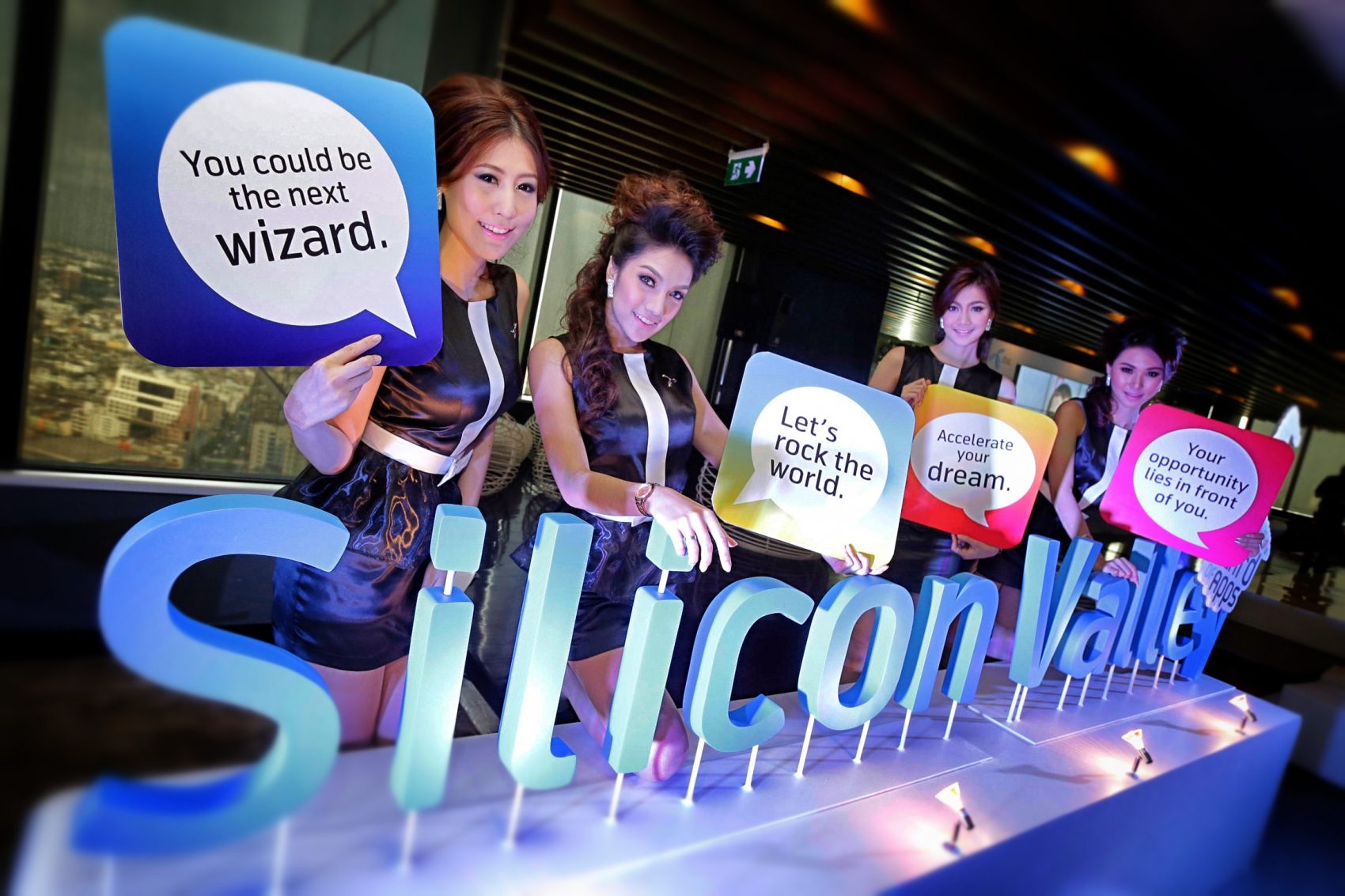 ดีแทคเฟ้นหา 10 ทีมสุดยอดโครงการ dtac Accelerate ก่อนคัดเลือกสุดยอดทีมผู้ชนะสิงหาคมนี้ พร้อมนำลัดฟ้าสู่ซิลิคอน แวลลีย์