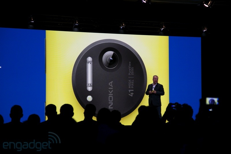 เก็บตกหลังงาน : เปิดตัว Nokia Lumia 1020 “เหตุผลที่ต้องเป็น 41 Megapixel”