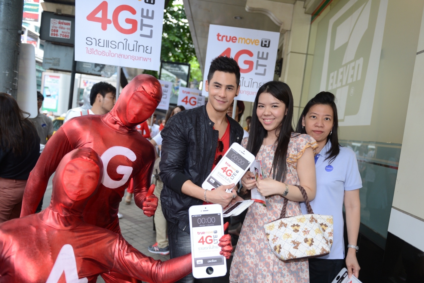 ทรูมูฟ เอช เดินสายโปรโมท 4G LTE ใช้งานได้จริงแล้ว บน iPhone5 iPad with Retina display และ iPad mini รายแรกและรายเดียวในไทย