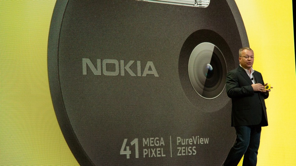 ตลาดสหรัฐอเมริกา : Lumia 1020 ไม่แรงอย่างที่คาด Xperia Z ยังขายได้ครองที่สามร่วม