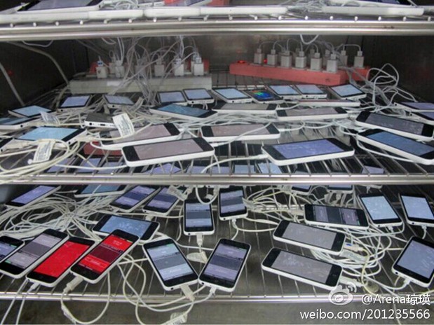 iPhone 5C หลุดจากโรงงาน พร้อมเปิดตัวแล้ว