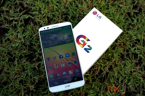 กินฝุ่น… มือถือแกร่งแข่งอึด LG G2 ขอบบางพิเศษทดสอบ Drop Test!!