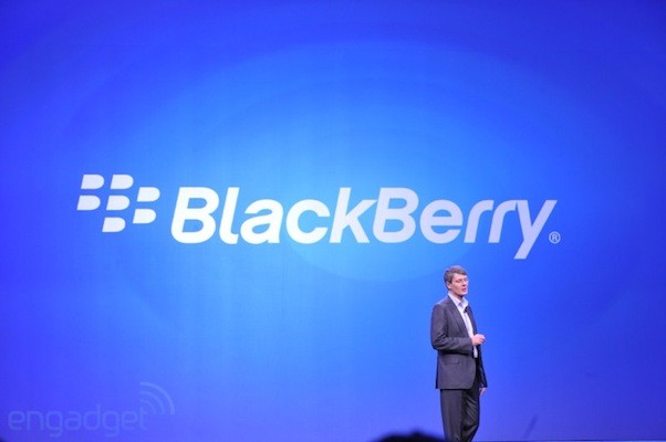 ส่อเค้าแย่ BlackBerry ประกาศจะปลดพนักงาน 40%