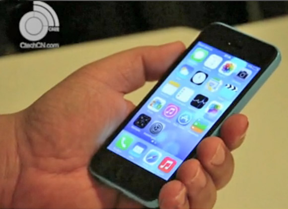 ยังไม่พอ!! โผล่วิดีโอเผยตัวเครื่องขณะทำงาน iPhone 5C ยั่วยวนสุดๆ