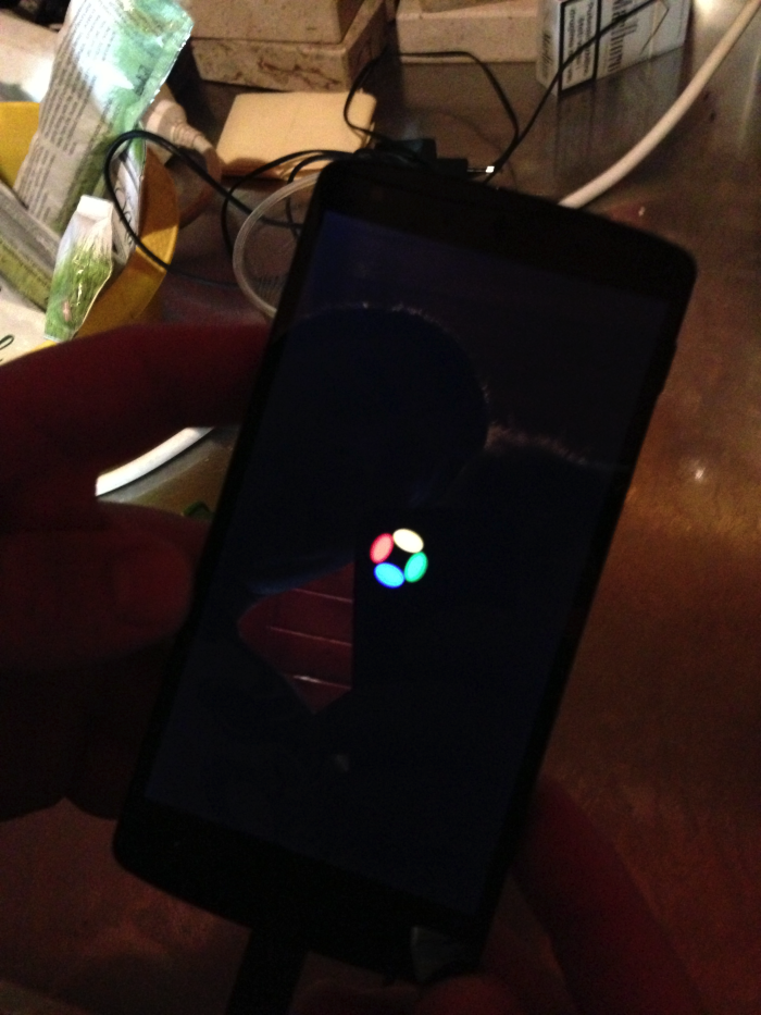 แอบดูหน่อย… เผยคลิปวีดีโอสั้นๆ LG Nexus 5 พร้อมยืนยันรายละเอียดตัวเครื่อง