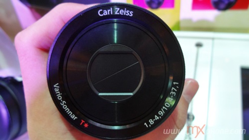 Preview : SONY Cyber-Shot QX10/QX100