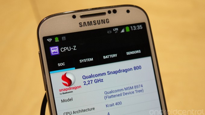มาเงียบๆ… พบเห็น Galaxy S4 LTE-Advanced เริ่มออกอาละวาดที่เยอรมัน