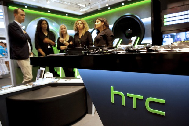 หลุดเต็มๆ ภาพเครื่อง HTC One 2 (M8) มาพร้อมกล้อง 2 ตัวตามข่าว