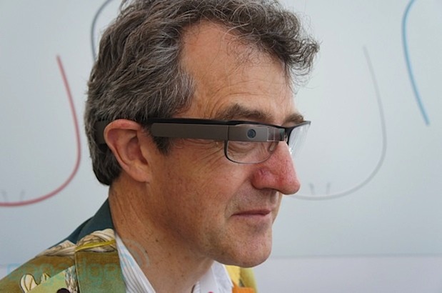 Google จับมือกับพันธมิตรคู่ค้า เตรียมทำ Glass ร่วมกับแว่นสายตา แฟชั่น และแว่นกีฬา