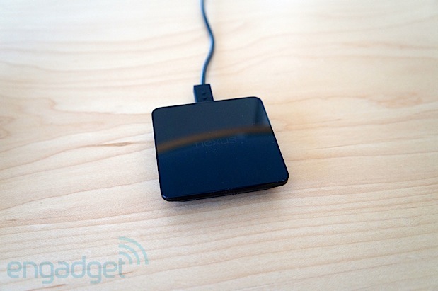 Google เปิดตัวที่ชาร์จไร้สายใหม่ รองรับ Nexus 5 และ Nexus 7