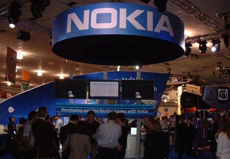 ยังมีอีก… แหล่งข่าวแฉ Nokia มีไพ่เด็ดอีกสองใบ Lumia 1820 และ 2020