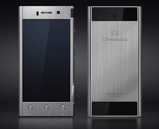แอนดรอยด์ไฮโซมาแล้ว ราคาแค่… $1,800 เท่านั้น