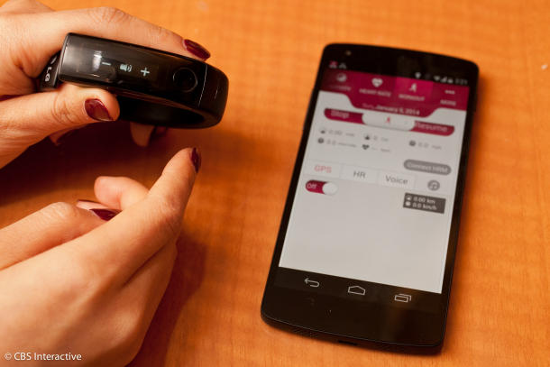 LG เปิดตัว Lifeband Touch ตามคาด เป็นอุปกรณ์ฟิตเนส เชื่อมต่อได้ทั้งแอนดรอยด์และ iOS
